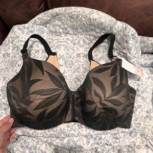Cacique Black Leaf Pattern Bra